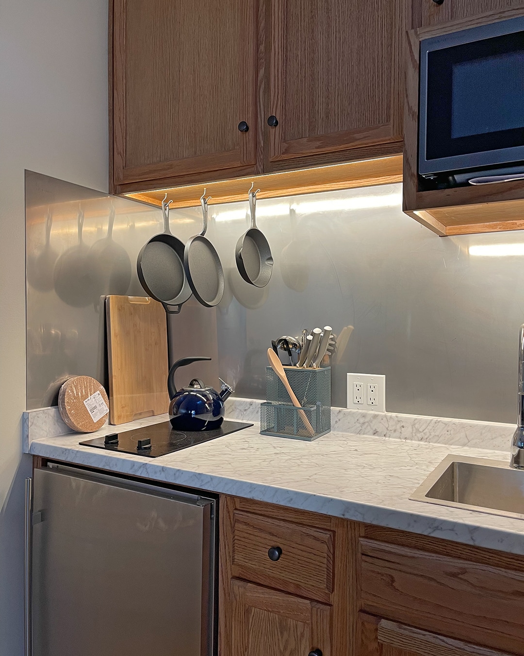 Building Photo - 3355 Reta St