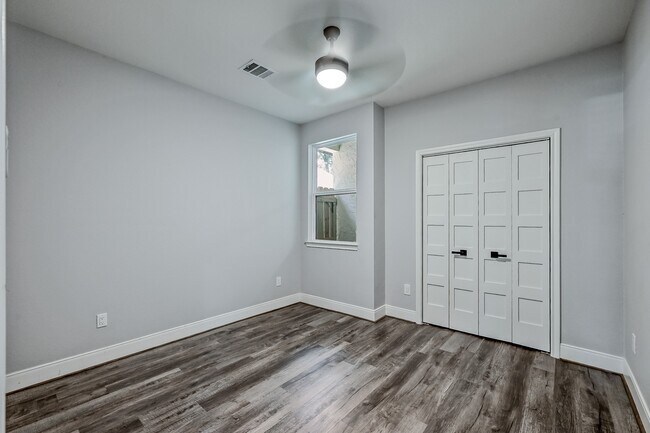 Building Photo - 11315 Alcott Dr