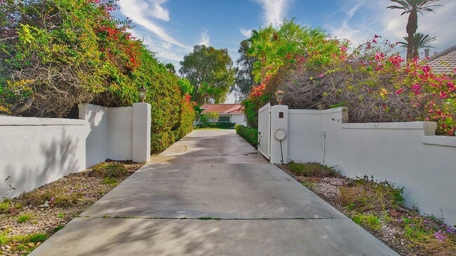 Building Photo - 79122 Starlight Ln