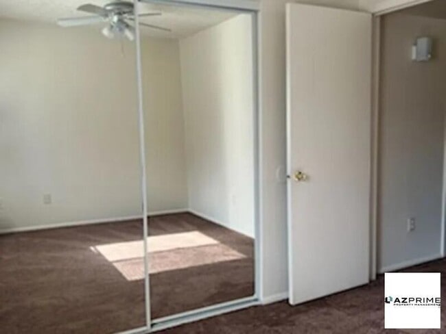 Building Photo - nice home