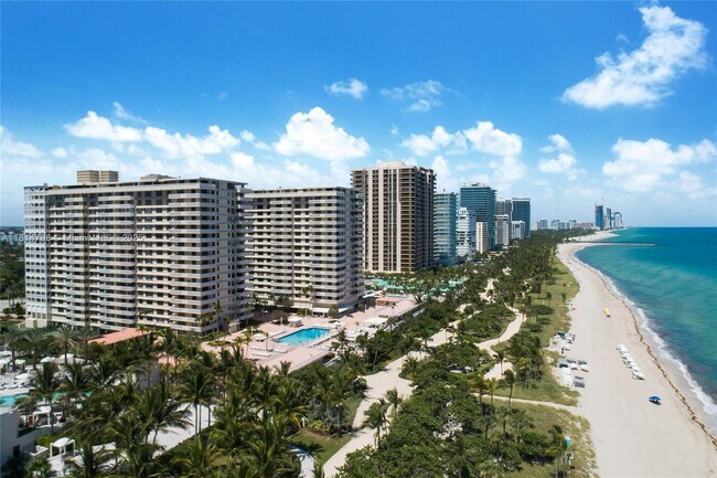 Building Photo - 9801 Collins Ave