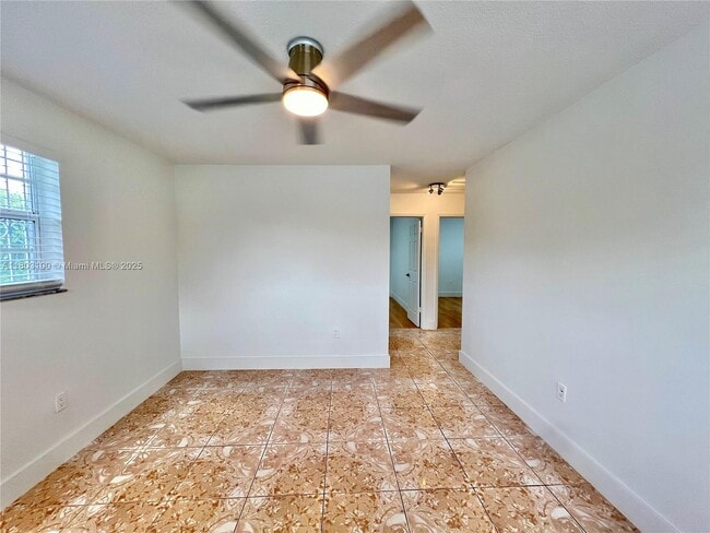 Building Photo - 3081 NW 94th St