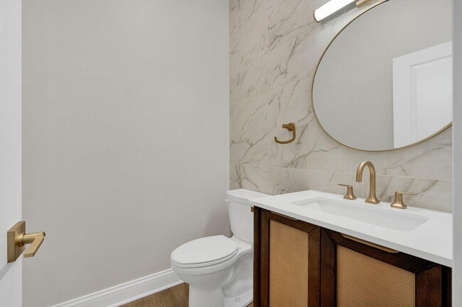 Building Photo - 240 Central St NW