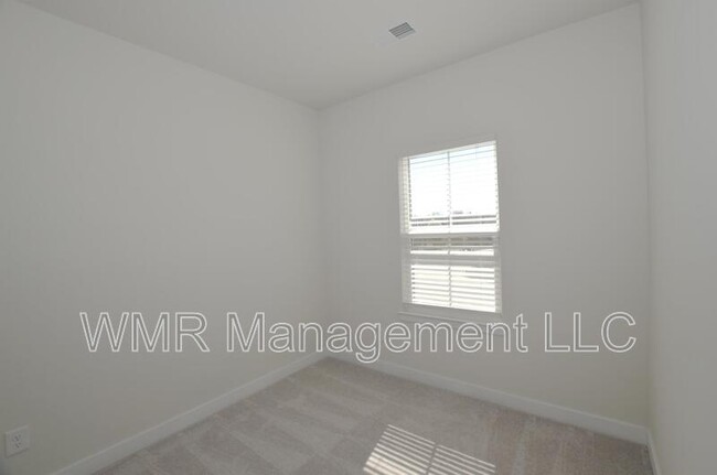 Building Photo - 1122 Newell Towns Ln