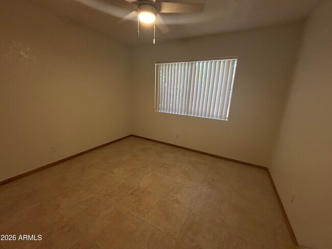 Building Photo - 1461 W Foy Dr
