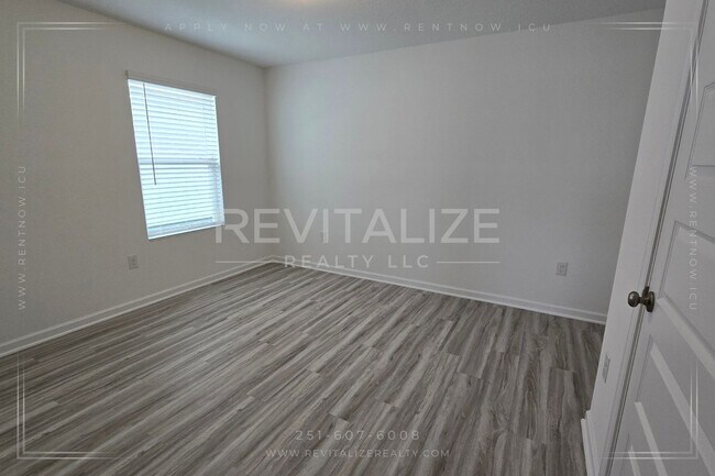 Building Photo - 4BR Home with Community Pool & Gym – Roberts Cove, Foley