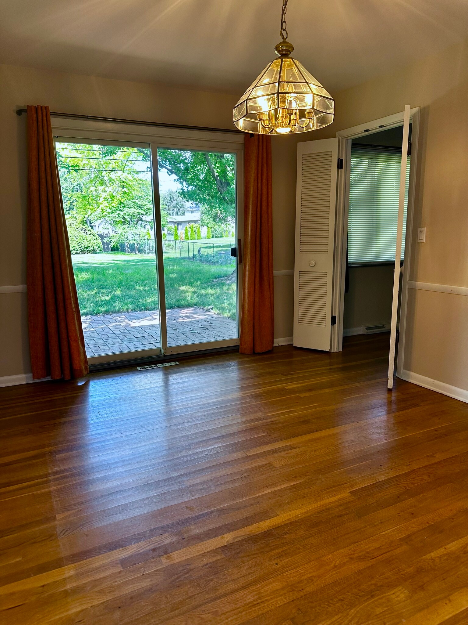 Building Photo - 2671 Montcalm Rd