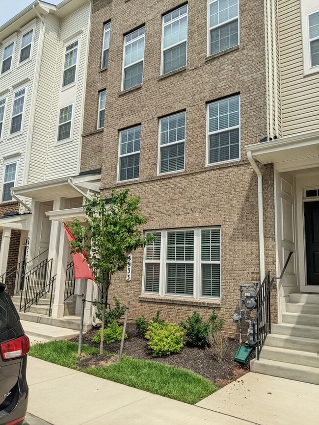 Primary Photo - New Build ground level (two story) Condo i...