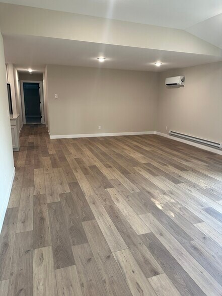 Building Photo - 1504 Lower Trentwood Cir NE