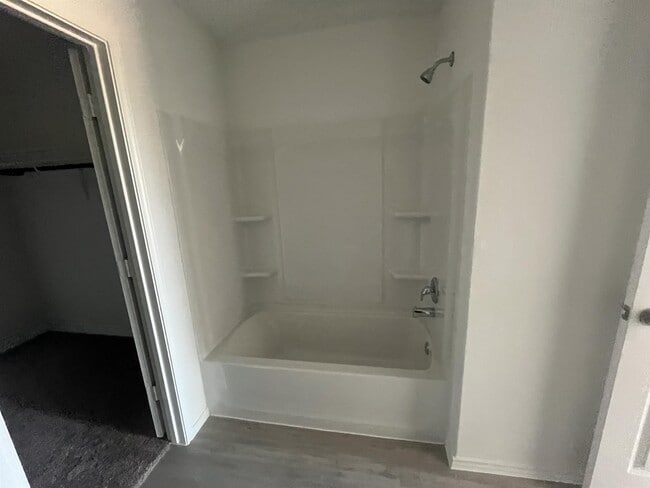 Building Photo - 3729 Wentz Hill Dr