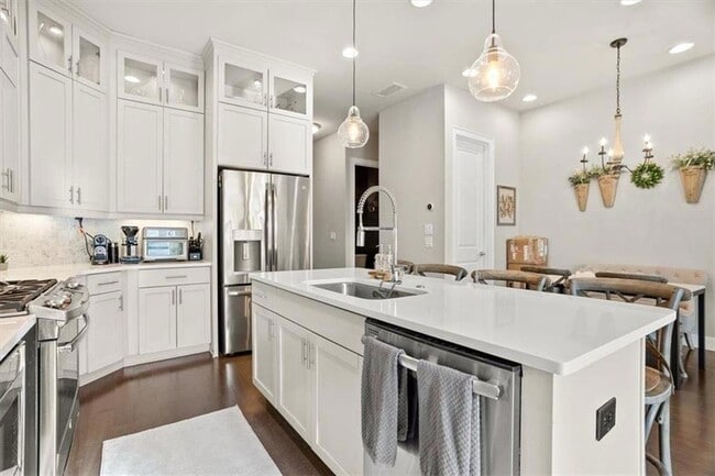 Building Photo - 4149 Township Pkwy