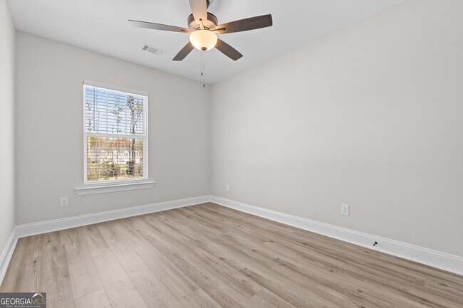 Building Photo - 2589 Harris Trail Rd