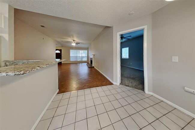Building Photo - 22722 Brafferton Ln