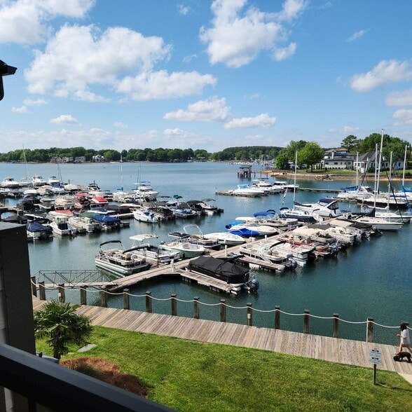 View from balcony - 18705 Vineyard Point Ln
