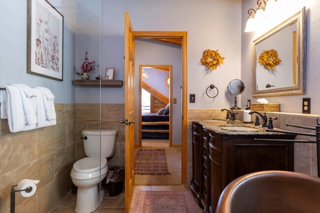 Building Photo - 237 Hamilton Ln