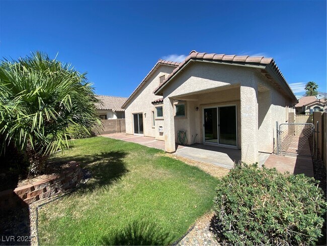 Building Photo - 2754 Grande Valley Dr
