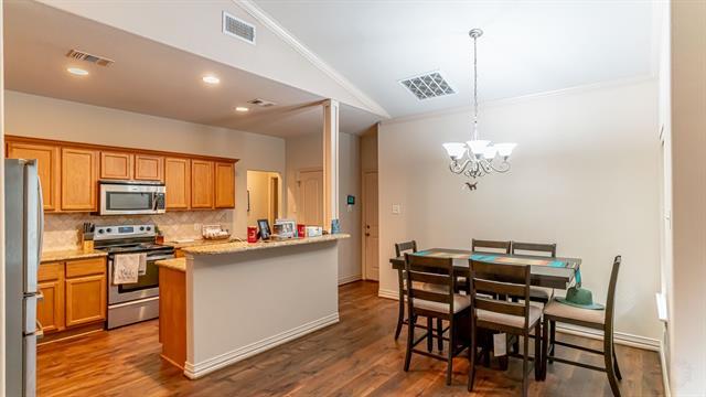 Building Photo - 2231 Cobblestone Ct