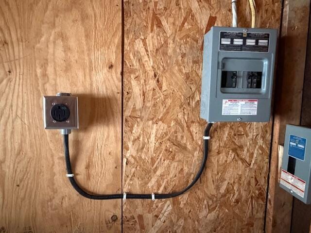 Building Photo - 8318 Linton Blvd