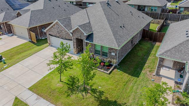 Building Photo - 707 Range Dr