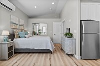 Building Photo - Bungalow for Rent
