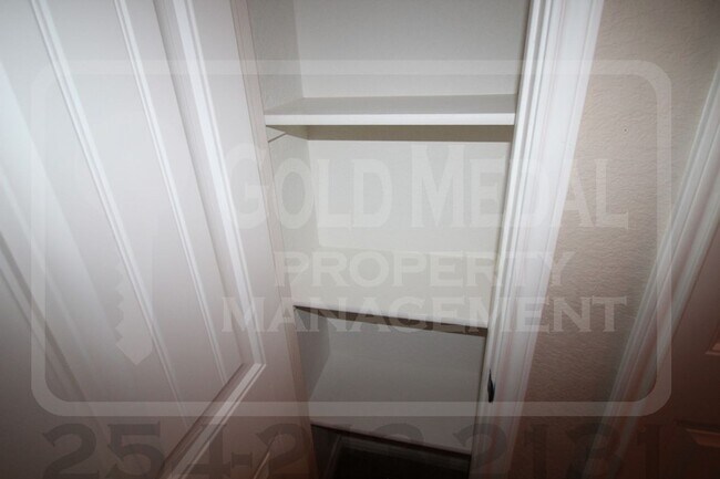 Building Photo - 3705 Appalachian Trl