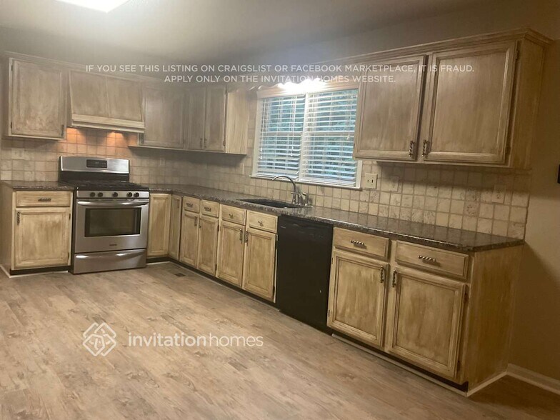 Building Photo - 2990 Edenberry Ln NW