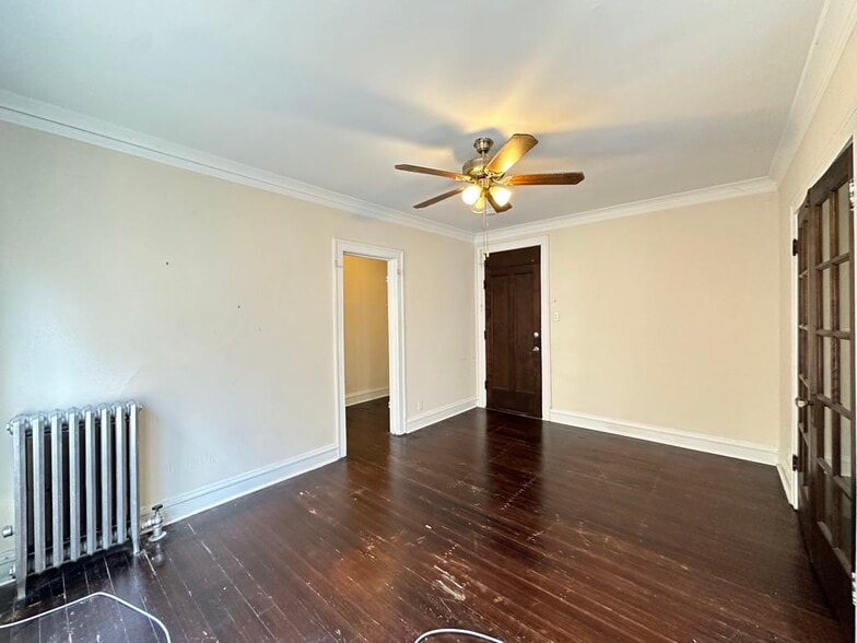 Building Photo - 4752 N Paulina St