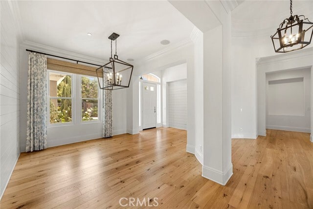 Building Photo - 2309 Skyline Dr