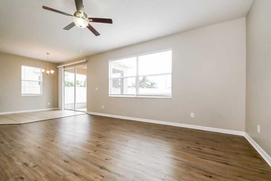 Building Photo - 2360 Richwood Pike Dr
