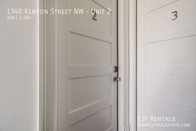 Building Photo - 1340 Kenyon St NW