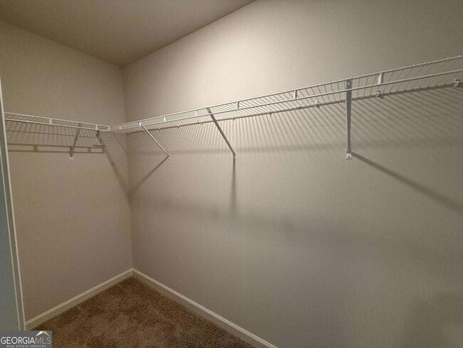 Building Photo - 1 Silverbell Ln NW