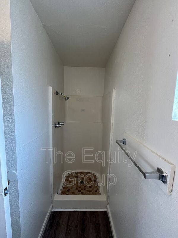 Building Photo - 9330 Rd 236