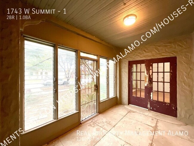 Building Photo - 1743 W Summit-1