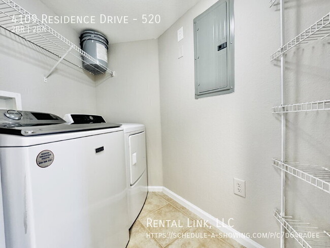 Building Photo - 4109 Residence Drive