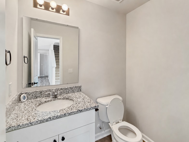 Building Photo - 140 Palmetto Breeze Cir