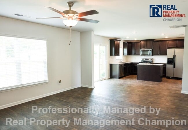 Building Photo - Spacious Home w/Open Living, Fireplace, Fenced Yard & Solar Panels