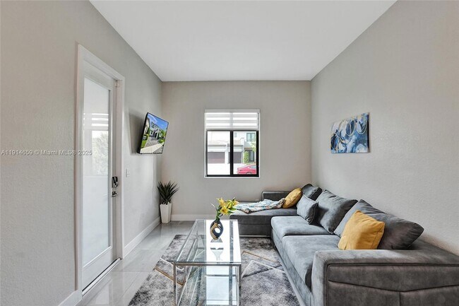 Building Photo - 10795 Oceano Wy