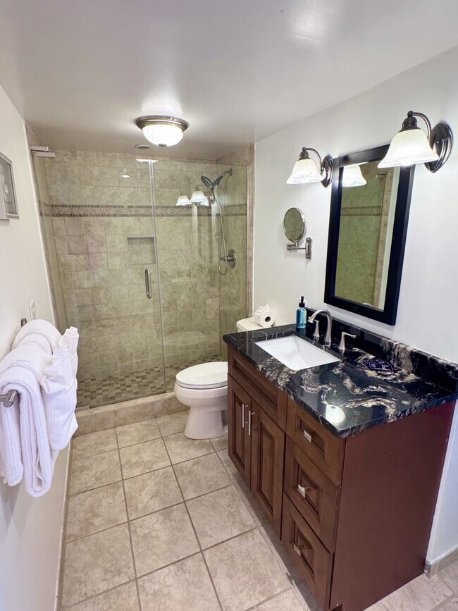 Building Photo - 303 Atlantic Ave