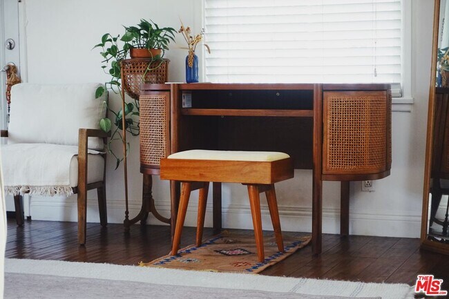 Building Photo - 459 N Bandini St