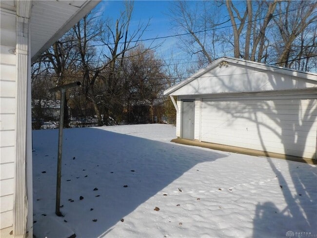 Building Photo - 4299 Curundu Ave