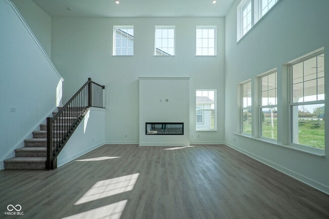 Building Photo - 9085 Summerton St