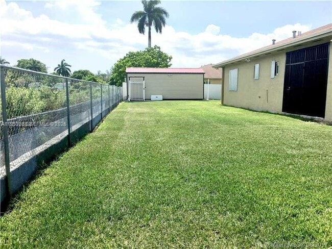 Building Photo - 2060 NW 113 Terrace