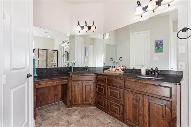 Building Photo - 12054 Brownwood Dr