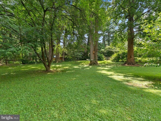Building Photo - 9541 Bel Glade St
