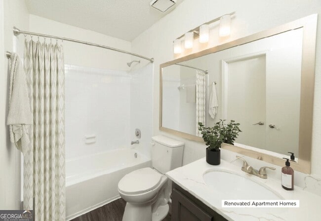 Building Photo - 100 Akers Ridge Dr SE