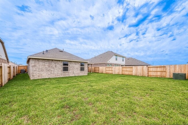 Building Photo - 27235 Henley Rdg Dr