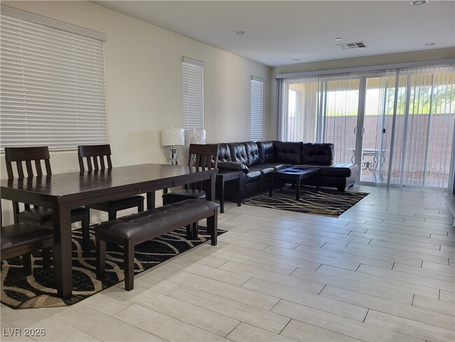 Building Photo - 6945 Cuddy Falls Pl