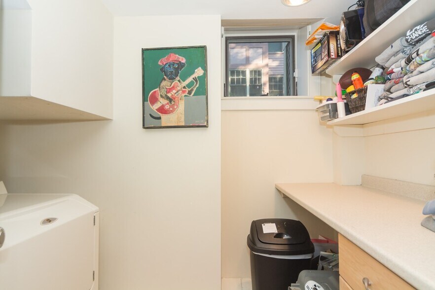 Building Photo - 53 Winslow Rd