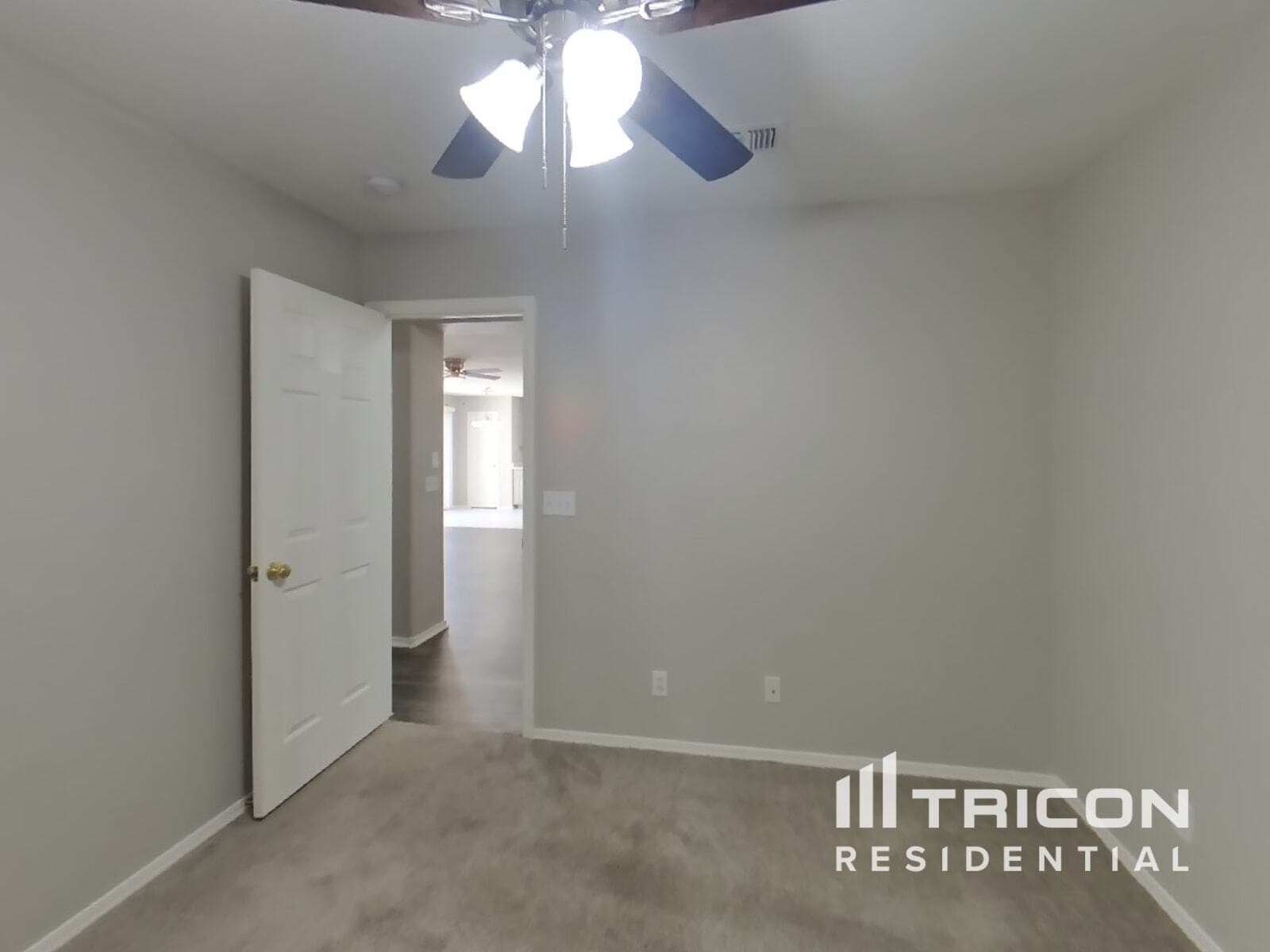 Building Photo - 10718 E Arbor Ave