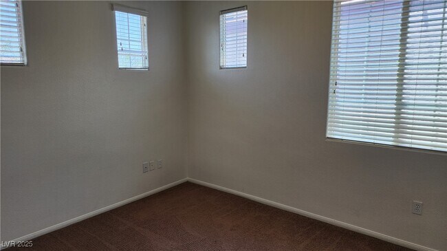 Building Photo - 10083 Bright Charisma Ct